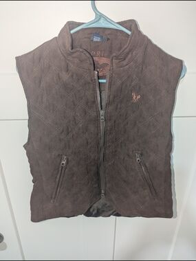 Prestige Riding Image (PRI) Equestrian Quilted Microsuade Vest In Brown